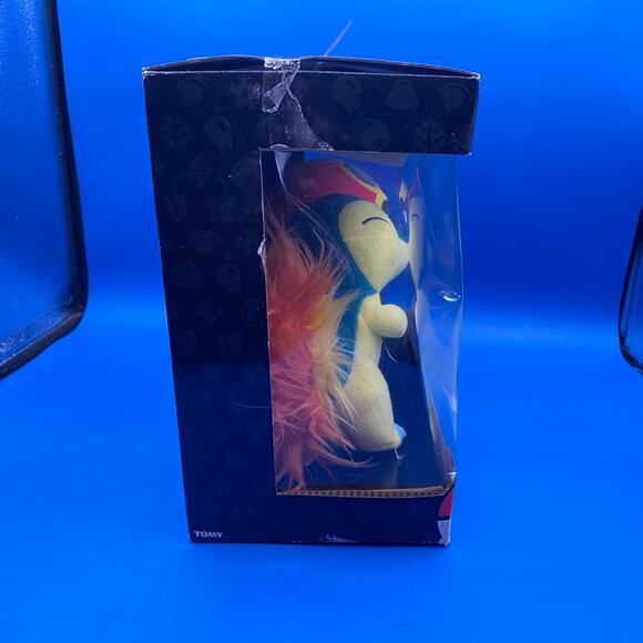 Pokémon Cyndaquil & Repeat Ball GameStop Exclusive Plush Toy Set 2017 - Picture 4 of 12